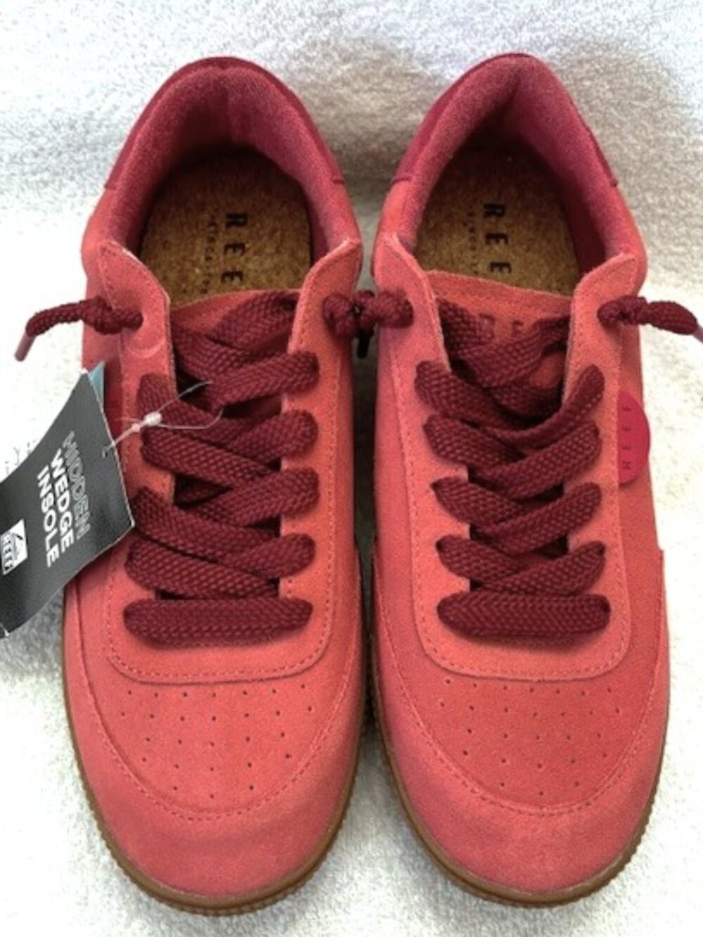 Reef Lay Day Seas suede lace up sneakers in Red Duo NWT Women's Size 11